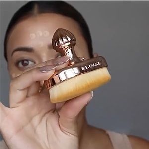 ELOISE Mini Teardrop Brush BNIB